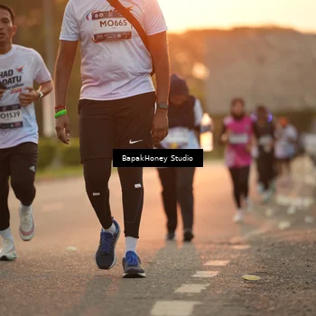 Runner Photo 7666588