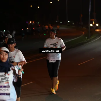 Runner Photo 7666622