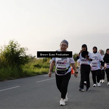 Runner Photo 7666638
