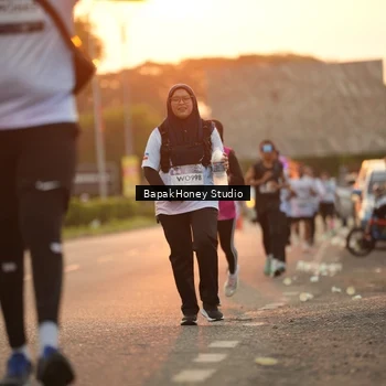 Runner Photo 7666640