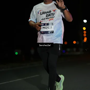 Runner Photo 7666644
