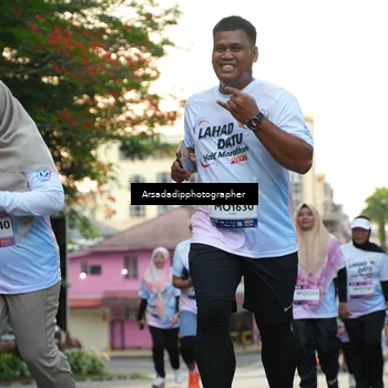 Runner Photo 7666647