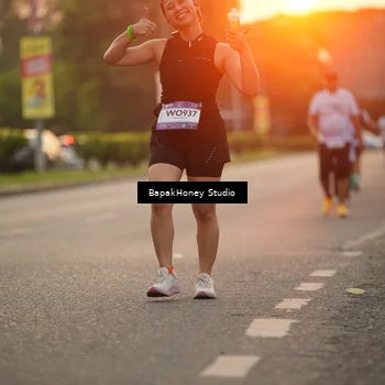 Runner Photo 7666659