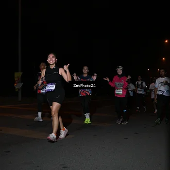 Runner Photo 7666662