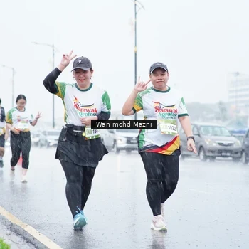 Runner Photo 7666664