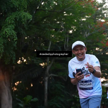 Runner Photo 7666670