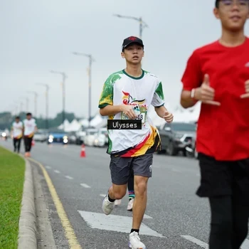 Runner Photo 7666681