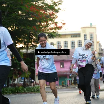 Runner Photo 7666690
