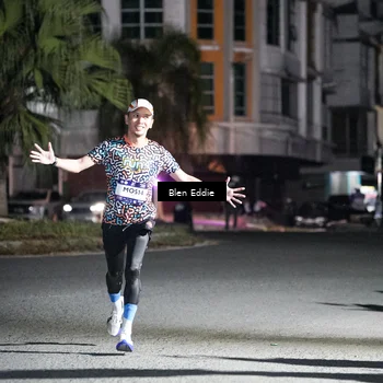Runner Photo 7666692