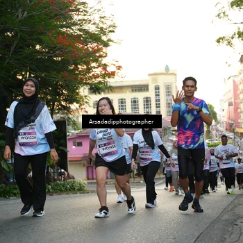 Runner Photo 7666705