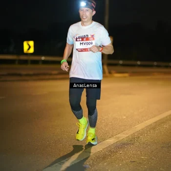 Runner Photo 7666711