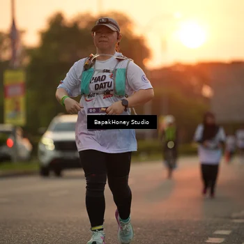 Runner Photo 7666713