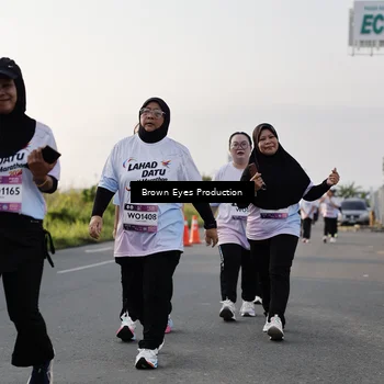 Runner Photo 7666734