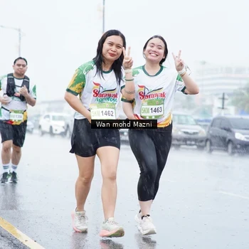 Runner Photo 7666736