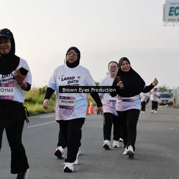 Runner Photo 7666739