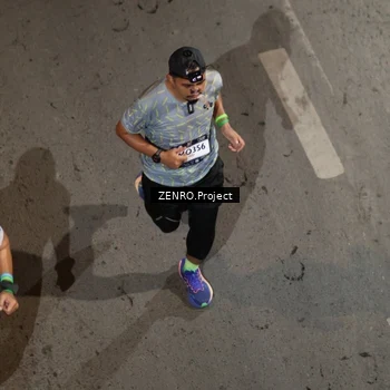 Runner Photo 7666744