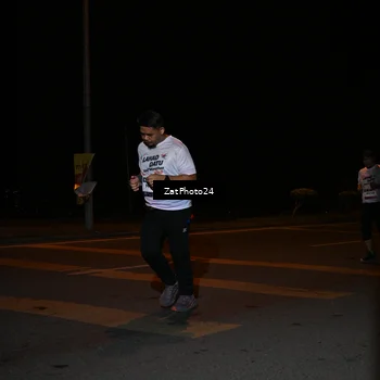 Runner Photo 7666745