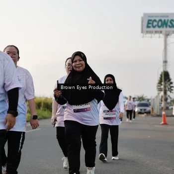 Runner Photo 7666759