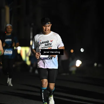Runner Photo 7666760