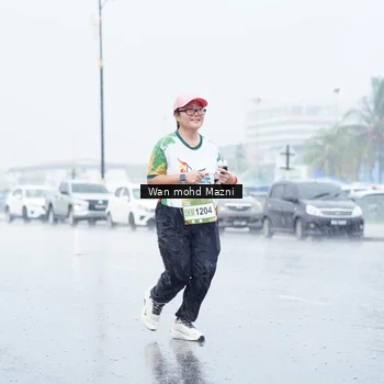 Runner Photo 7666766