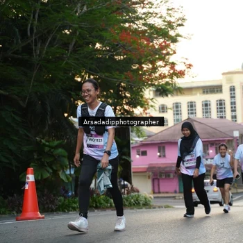 Runner Photo 7666780
