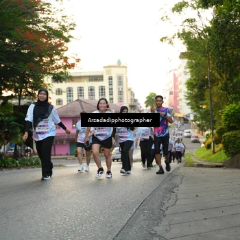 Runner Photo 7666782