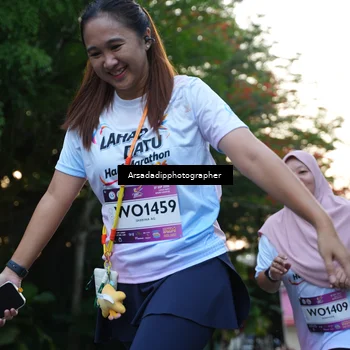 Runner Photo 7666788