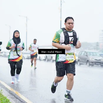 Runner Photo 7666794