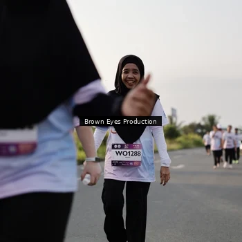 Runner Photo 7666800