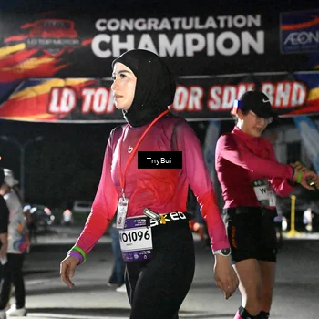 Runner Photo 7666817