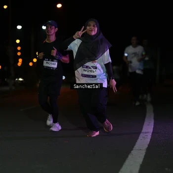 Runner Photo 7666827