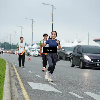 Runner Photo 7666840