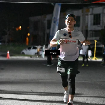 Runner Photo 7666845