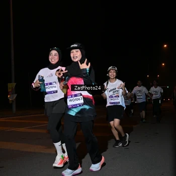 Runner Photo 7666851