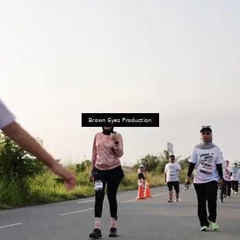 Runner Photo 7666856