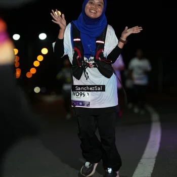 Runner Photo 7666867