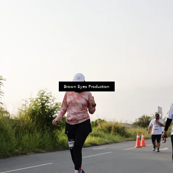 Runner Photo 7666868