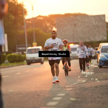 Runner Photo 7666872