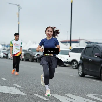 Runner Photo 7666874