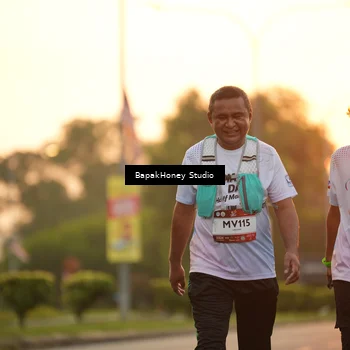 Runner Photo 7666892