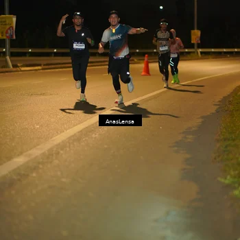 Runner Photo 7666894