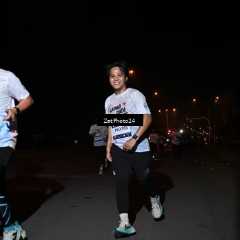 Runner Photo 7666911
