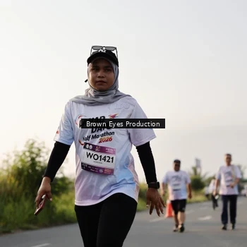 Runner Photo 7666923