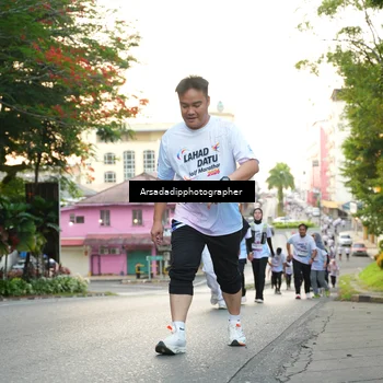 Runner Photo 7666934