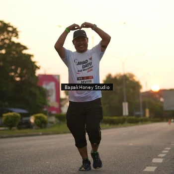 Runner Photo 7666936