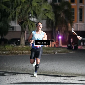 Runner Photo 7666942