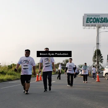 Runner Photo 7666946