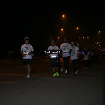 Runner Photo 7666948