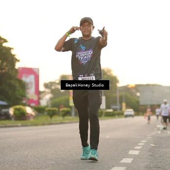 Runner Photo 7666966