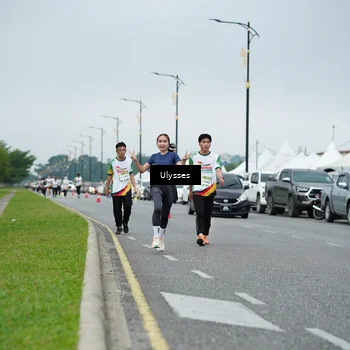 Runner Photo 7666975